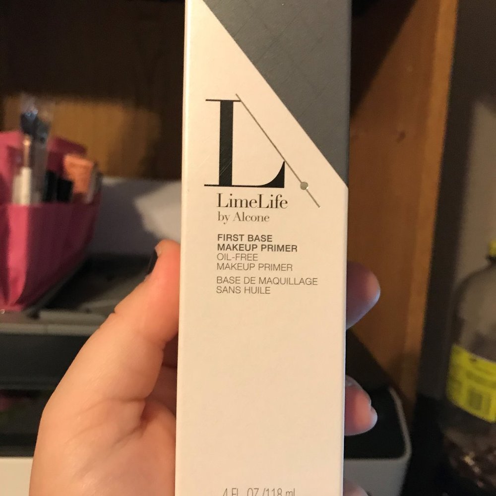 First Base Oil Free Primimg Spray